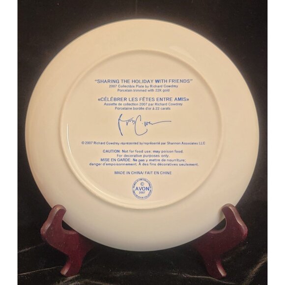 Avon Porcelain Collector's Plate "Sharing the Holidays with Friends" - Picture 2 of 9